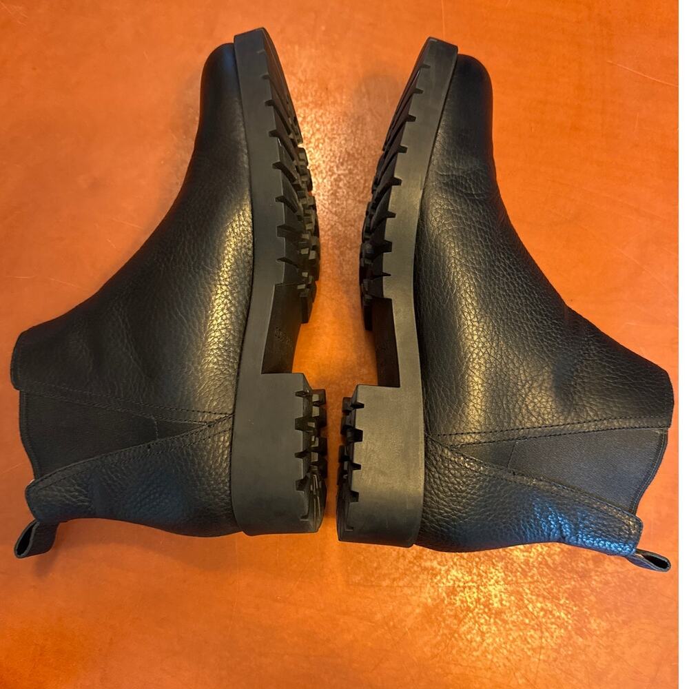 Cole Haan Women's Leather Waterproof Booties Chelsea Boots Size 7 Medium - Picture 6 of 8